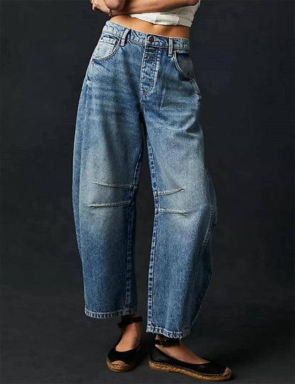 Keep it Classy Barrel Jeans