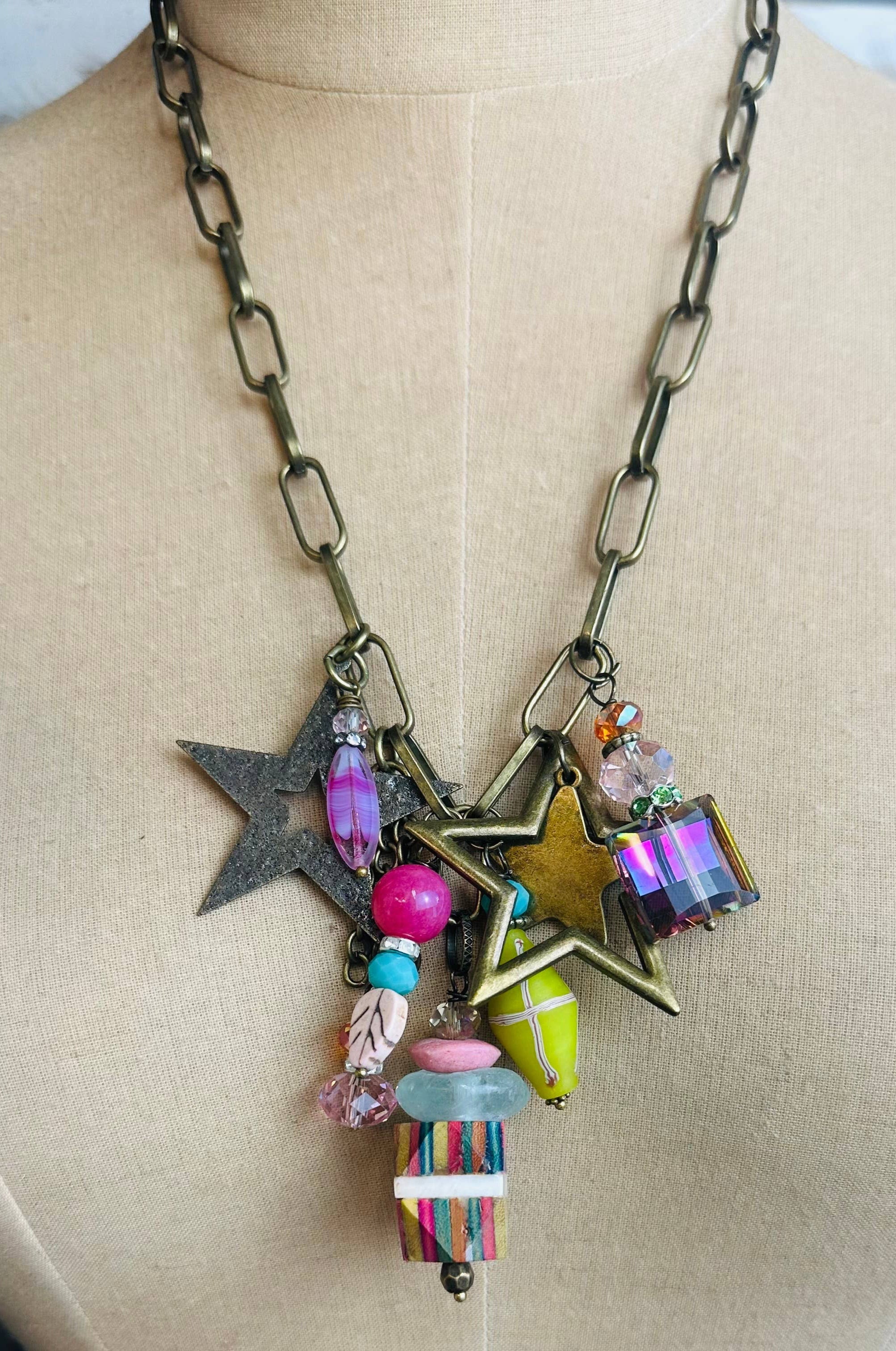 Gypsy Junk Chunky Necklace in Original Sorbet