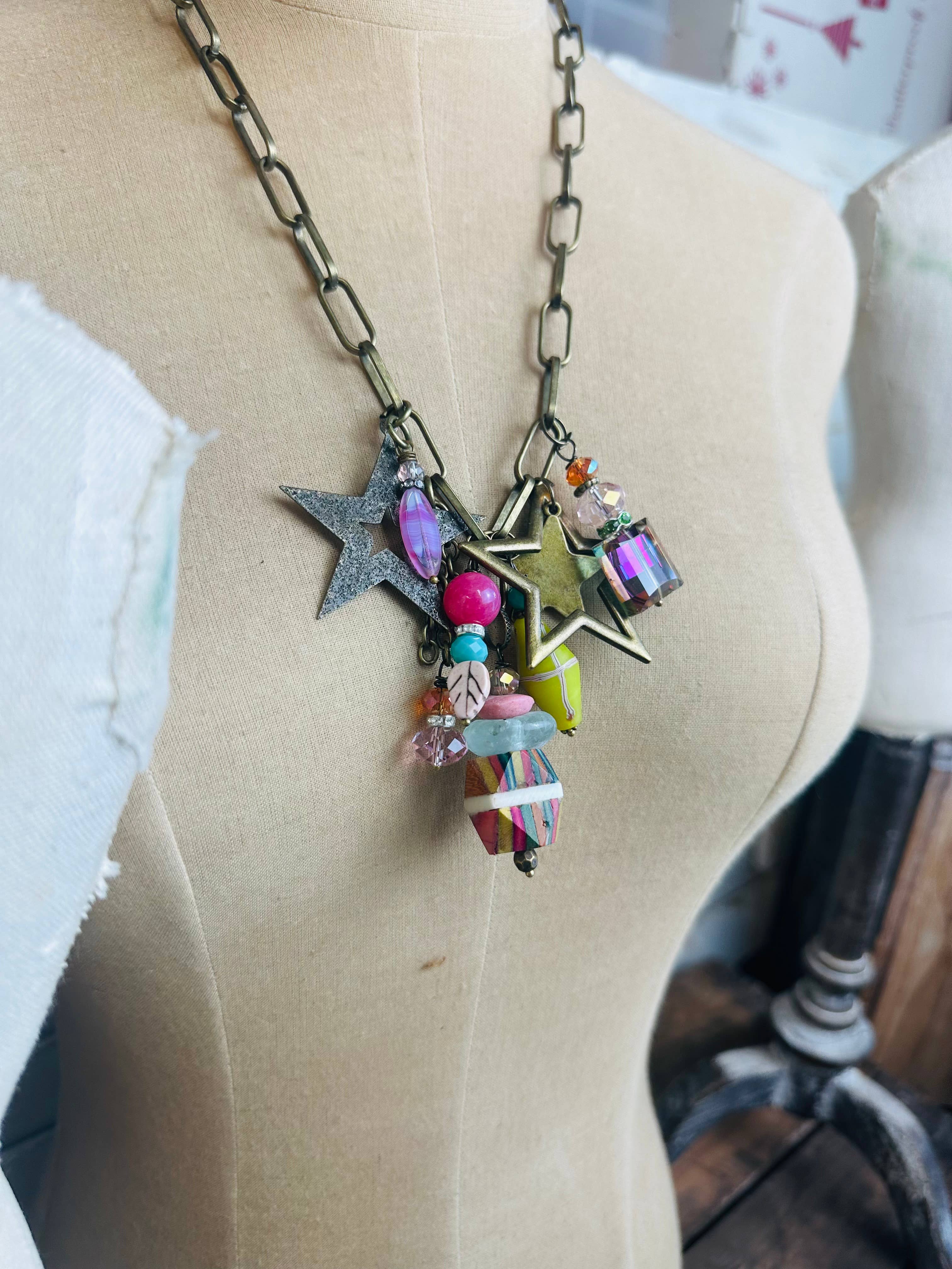 Gypsy Junk Chunky Necklace in Original Sorbet