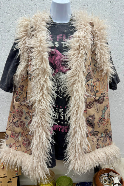 Final Sale - Kristen Dusty Floral Faux Suede & Faux Shearling Vest