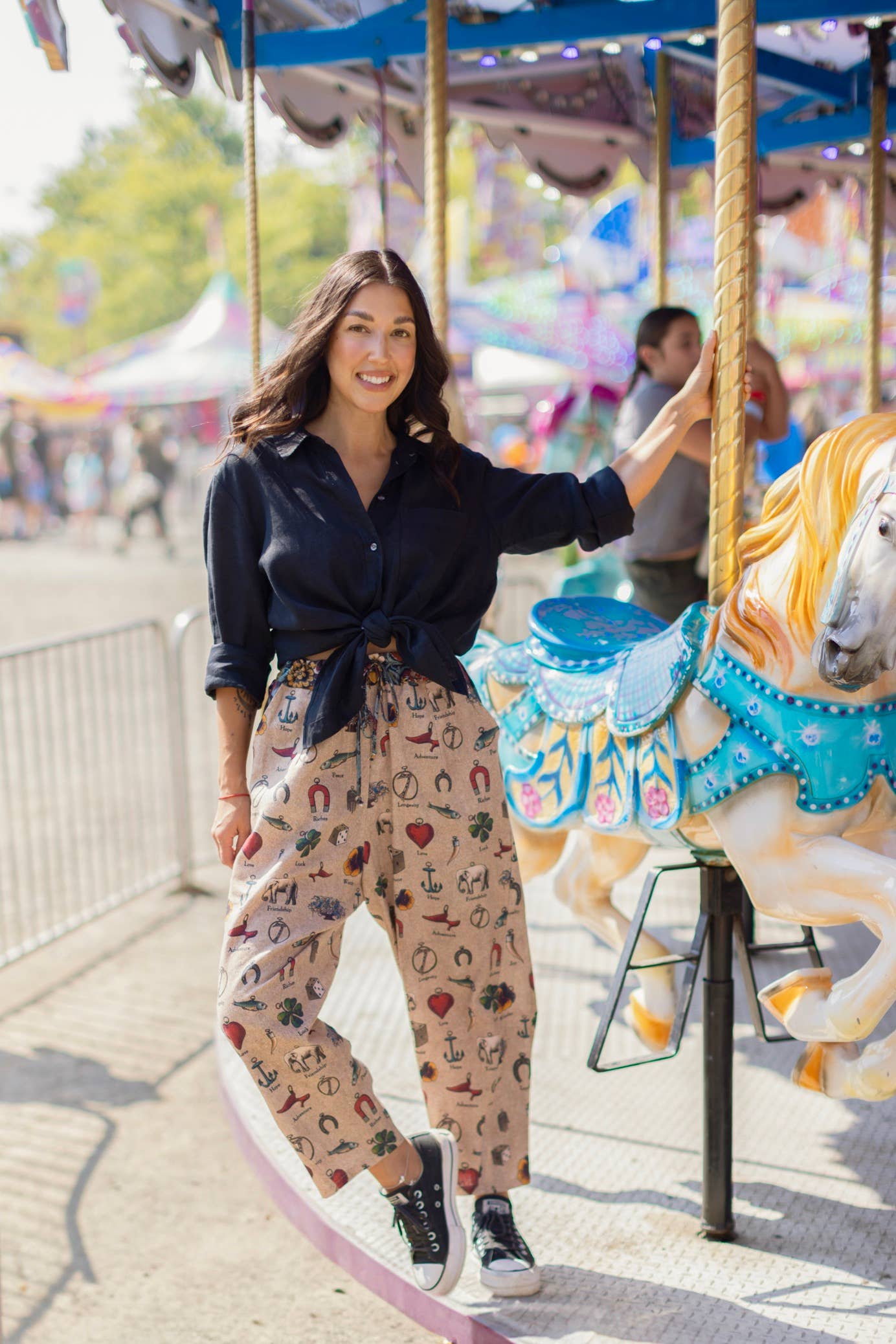 Charmed Life Linen Cropped Artist Pant w/ Lucky Charms