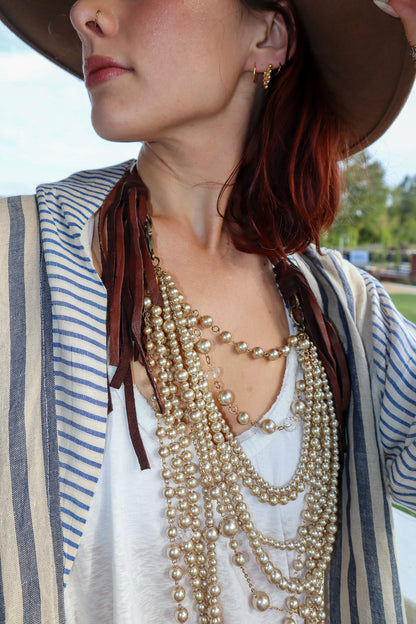 Cowboy on the Run Statement Pearl & Leather Necklace