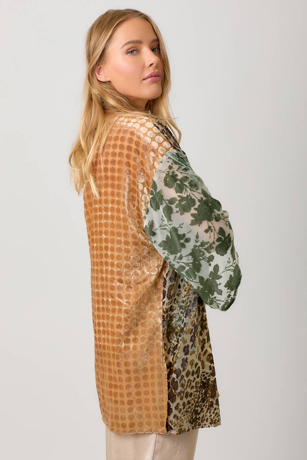 Final Sale - Victoria Effortless Mixed Print Burn-Out Kimono