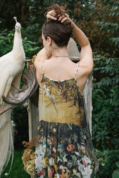 I Dream in Flowers Bohéme Long Maxi Slip Dress With Bees