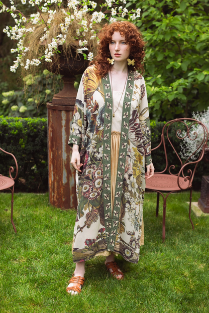 Love Grows Wild Opera Duster Kimono Robe w/ Bees